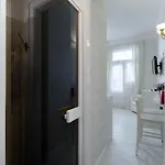 Golden Eye Lejlighed