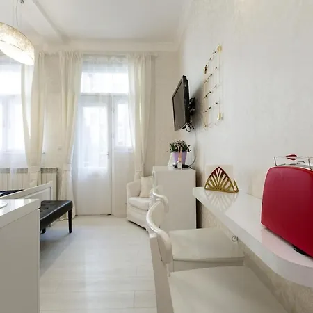 Golden Eye Appartement *